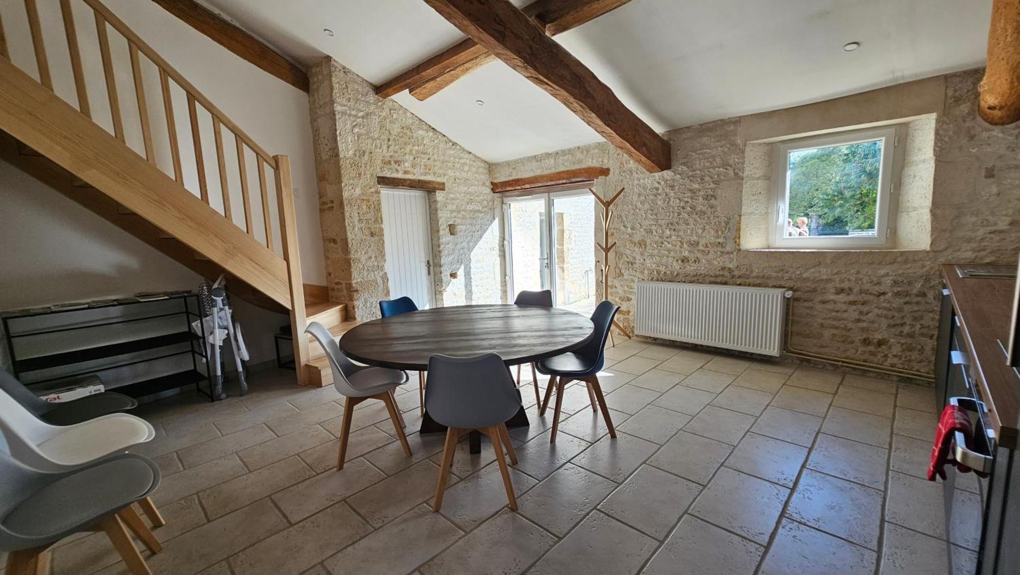 Le Gite De Malecot Gite Familial De 5 Personnes Coulon Exterior photo